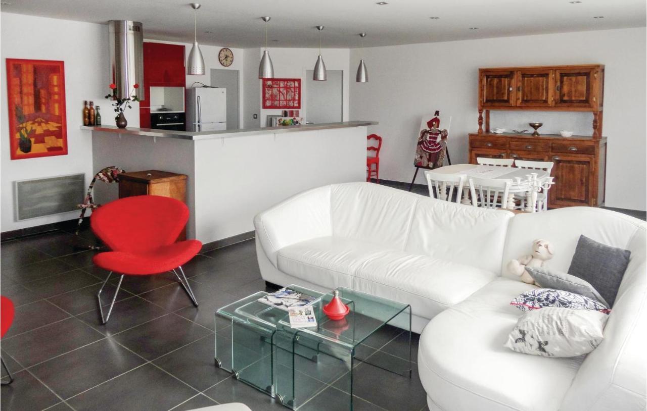 Awesome Apartment In Sauvian With Wifi Zewnętrze zdjęcie