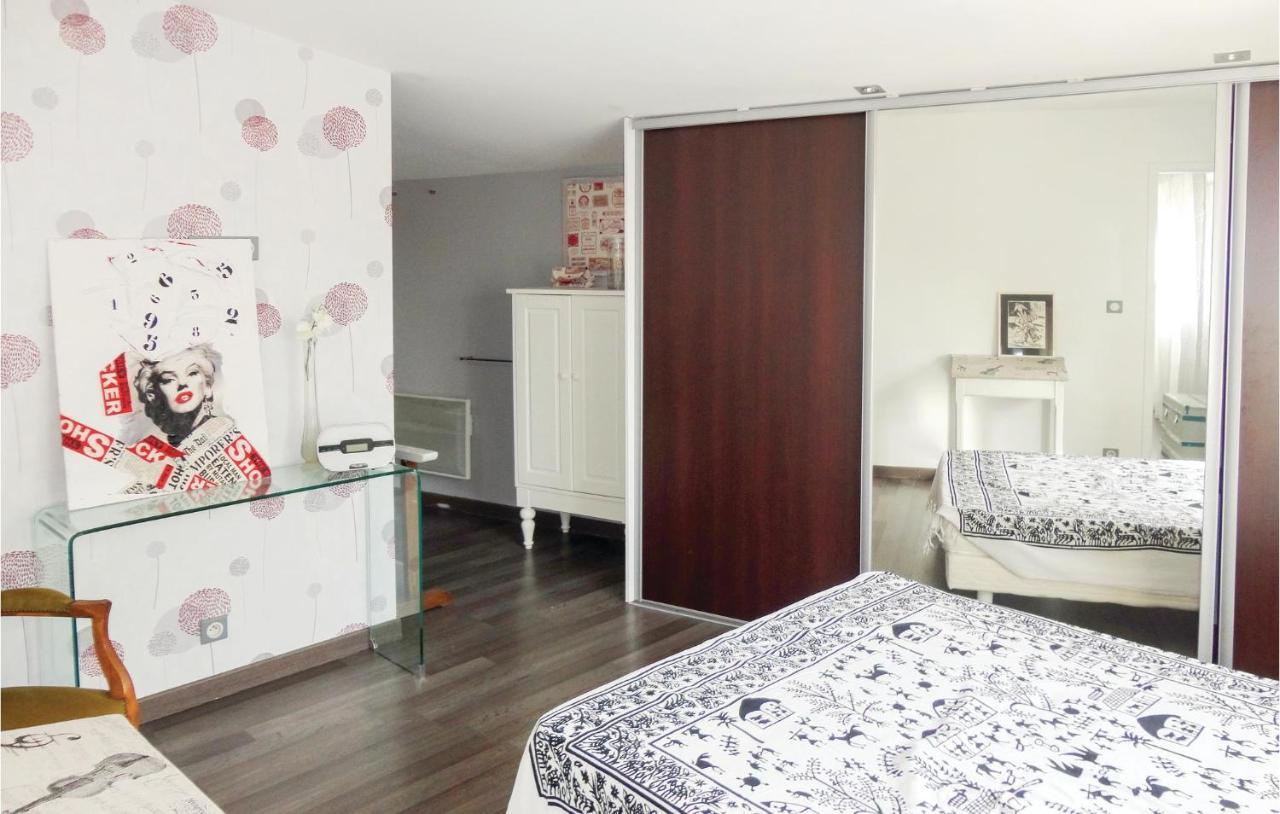 Awesome Apartment In Sauvian With Wifi Zewnętrze zdjęcie